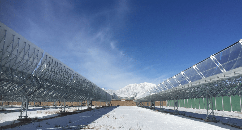 Royal Tech added a new twist in its Mongolian Trough CSP, innovating a new heat transfer fluid capable of much higher temperatures than Trough (400 C). (The efficiency and LCOE of Trough is generally hampered by its lower temperature operation.) Royal Tech and Wacher won the SolarPACES Innovation Award in 20xx for silicone-based WACKER for developing and deploying first commercial application of HELIOSOL, a novel silicon-based HTF that can attain much higher temperatures.