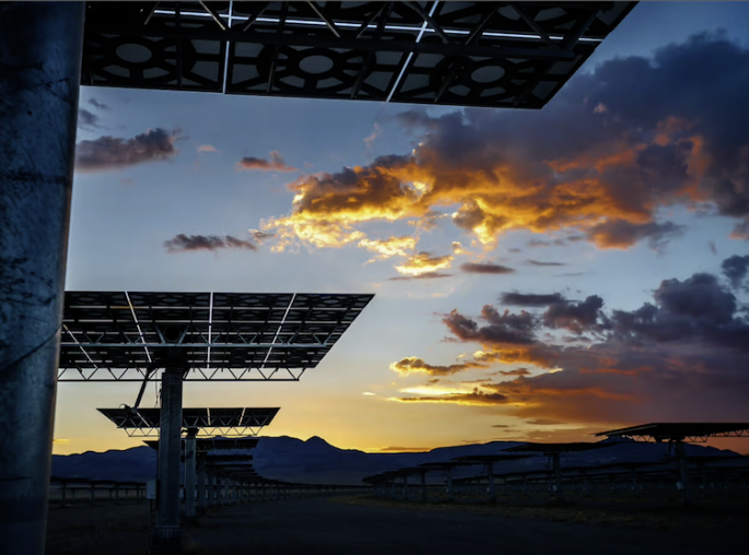 Crescent Dunes is now delivering solar energy at night in Nevada